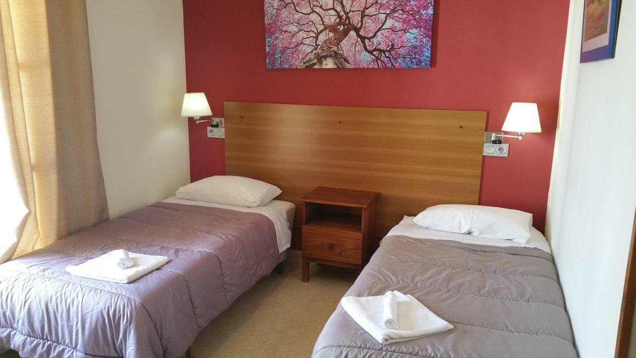 Sotel Valle Guadiaro Pueblo Nuevo de Guadiaro Εξωτερικό φωτογραφία