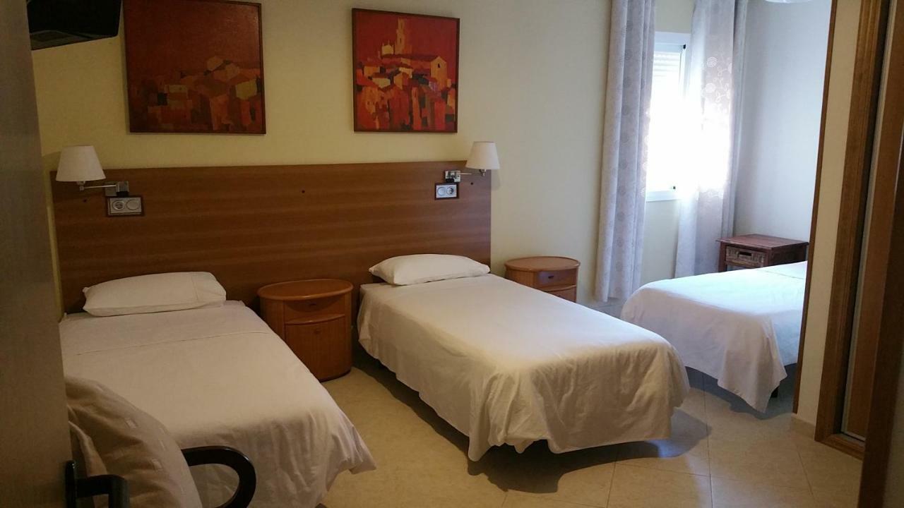 Sotel Valle Guadiaro Pueblo Nuevo de Guadiaro Εξωτερικό φωτογραφία