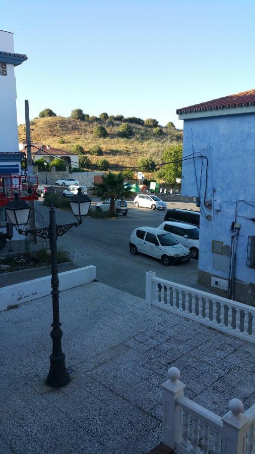 Sotel Valle Guadiaro Pueblo Nuevo de Guadiaro Εξωτερικό φωτογραφία